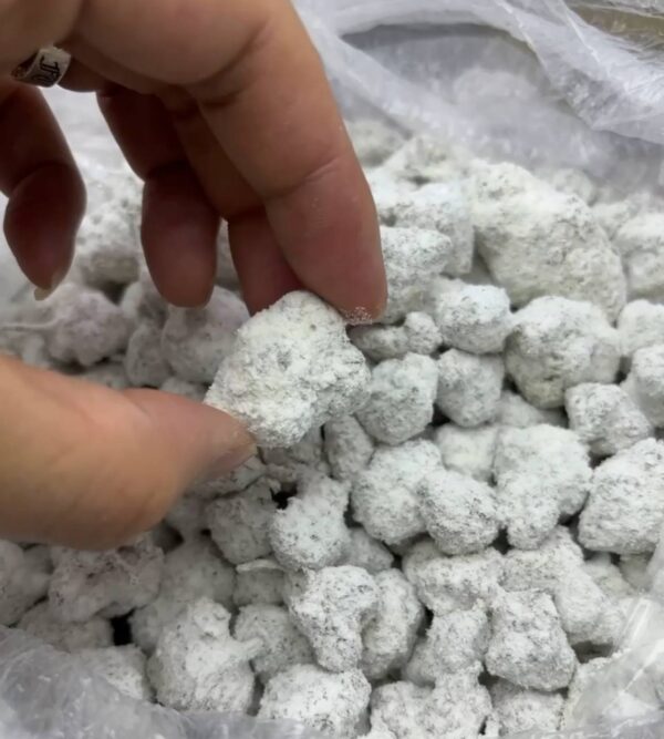 •$899 #specialsnowcap: strawberry/blueberry/mango (med and large))